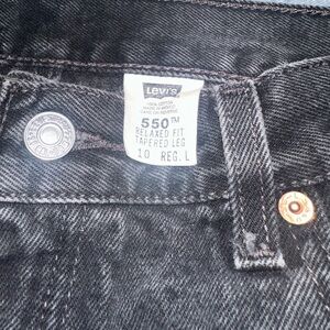 Levi’s 550 relaxed fit tapered leg size 10
